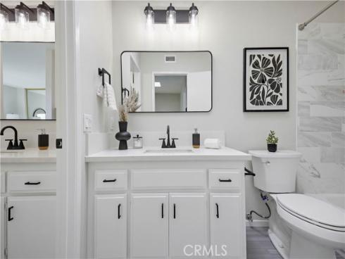 5825 E Creekside 6 Avenue, Orange, CA