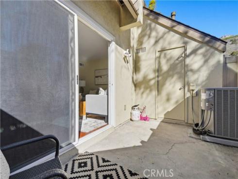 5825 E Creekside 6 Avenue, Orange, CA
