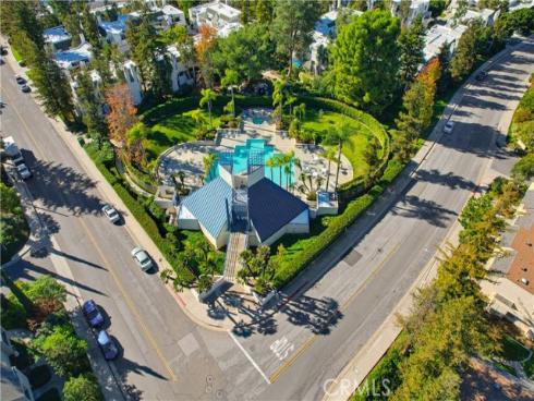 5825 E Creekside 6 Avenue, Orange, CA