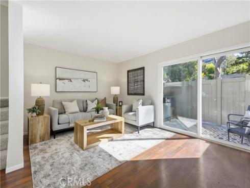 5825 E Creekside 6 Avenue, Orange, CA