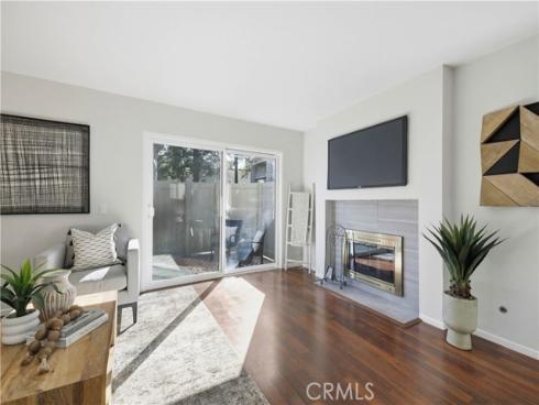 5825 E Creekside 6 Avenue, Orange, CA