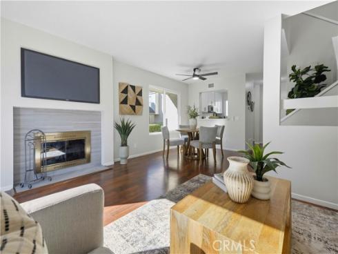 5825 E Creekside 6 Avenue, Orange, CA