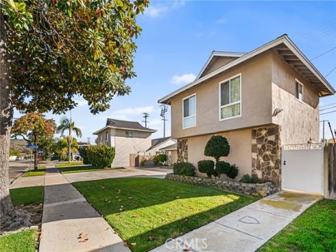 4024 E Del Valle  , Orange, CA