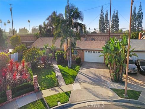 2206 E Martha  , Orange, CA