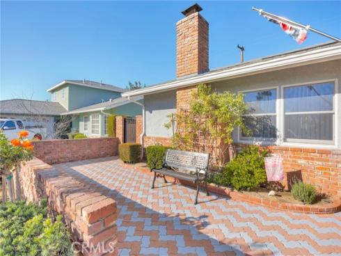 2225 E Quincy  , Orange, CA