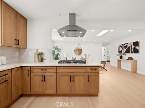 2201 E Oakmont  , Orange, CA