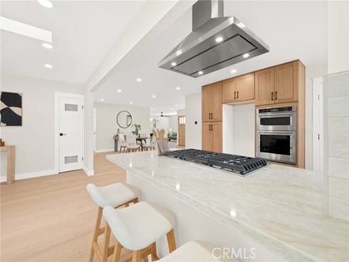 2201 E Oakmont  , Orange, CA