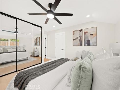 2201 E Oakmont  , Orange, CA