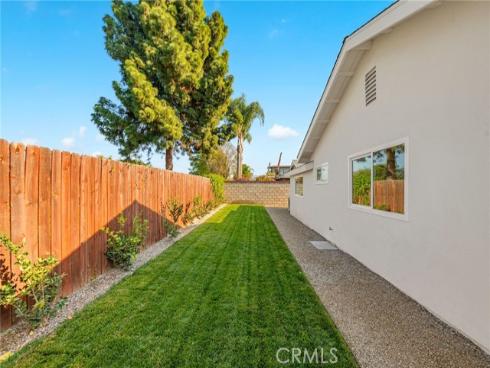 2201 E Oakmont  , Orange, CA