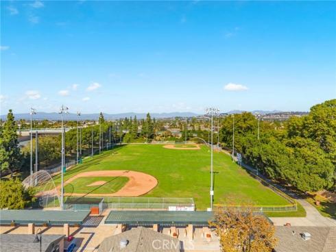 2201 E Oakmont  , Orange, CA