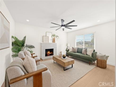 2201 E Oakmont  , Orange, CA