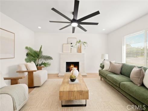 2201 E Oakmont  , Orange, CA