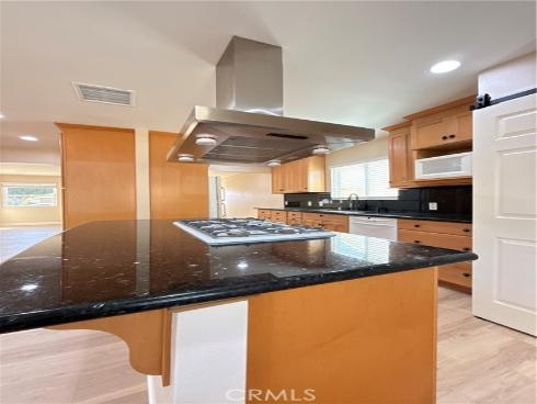 2331 E Adams  , Orange, CA