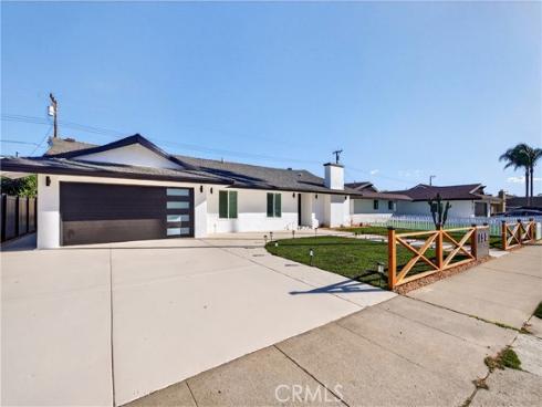 195 N Malena  , Orange, CA