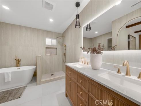 195 N Malena  , Orange, CA