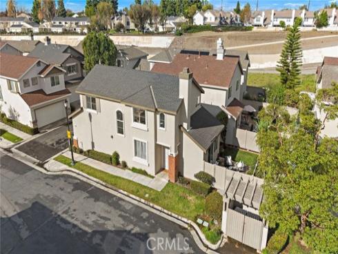 834 N Kintyre  , Orange, CA