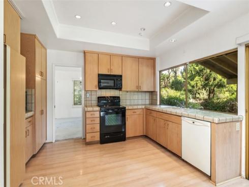 1665  N. Sycamore Street  , Orange, CA