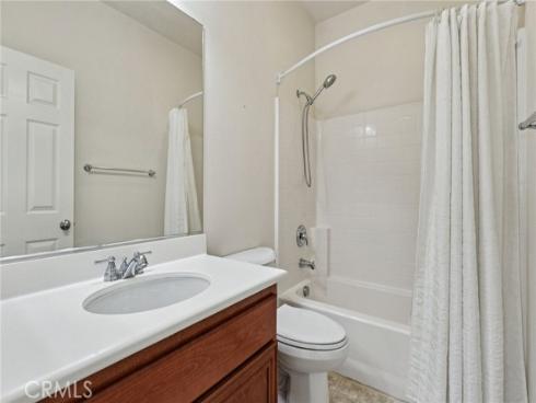 246 W Pebble Creek Ln , Orange, CA