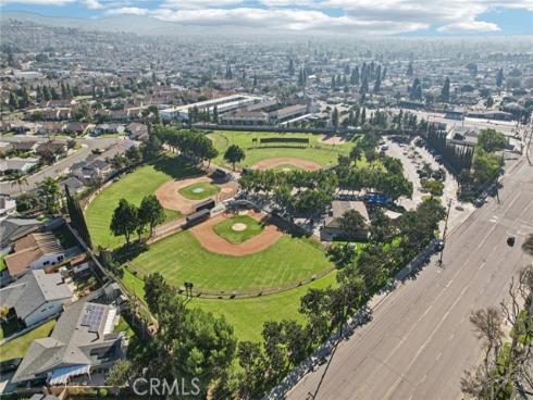 246 W Pebble Creek Ln , Orange, CA