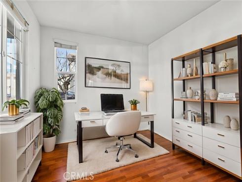 246 W Pebble Creek Ln , Orange, CA