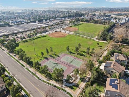 246 W Pebble Creek Ln , Orange, CA