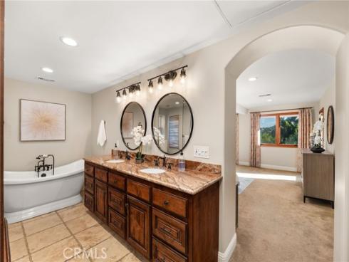 10845 N Meads  , Orange, CA