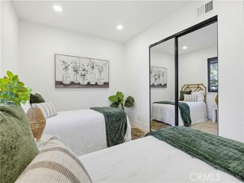 410 W Crystal View , Orange, CA