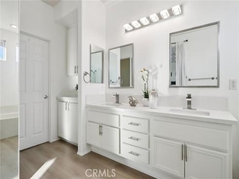 425 N Bloomberry  , Orange, CA