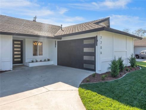 2206 E Athens  , Orange, CA