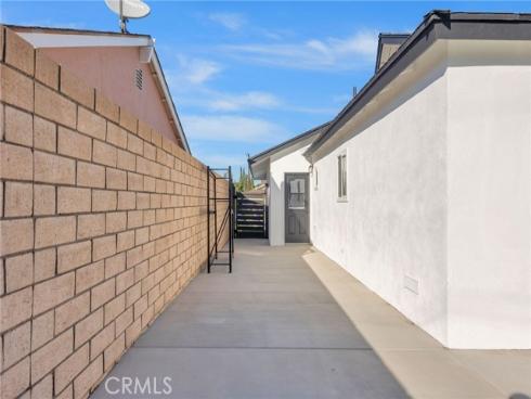 2206 E Athens  , Orange, CA
