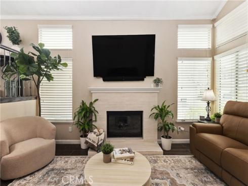 557 S Summerfield , Orange, CA