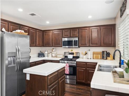 557 S Summerfield , Orange, CA