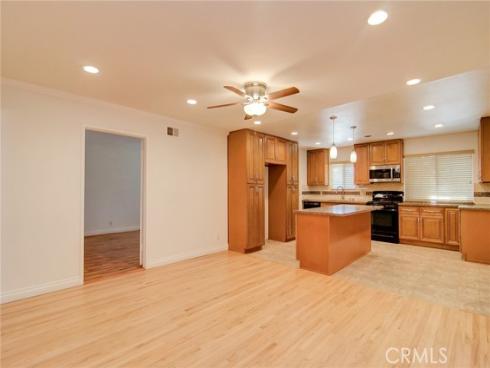 2543 E Locust , Orange, CA