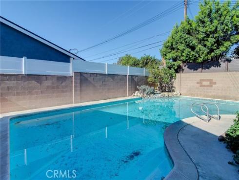 2543 E Locust , Orange, CA