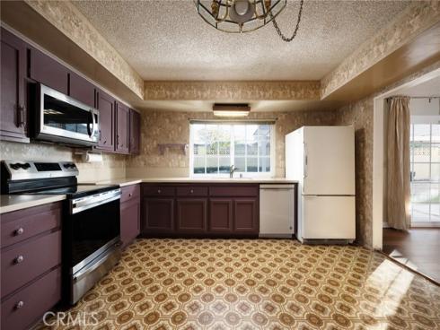 944 E Concord Avenue, Orange, CA