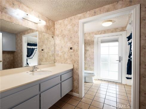 944 E Concord Avenue, Orange, CA