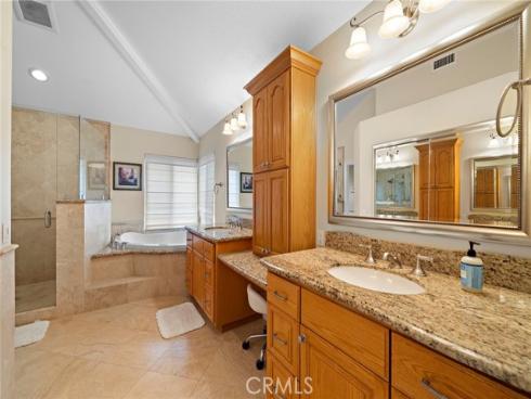 2811 N Roxbury , Orange, CA