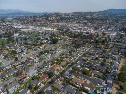 910 E Glendale , Orange, CA