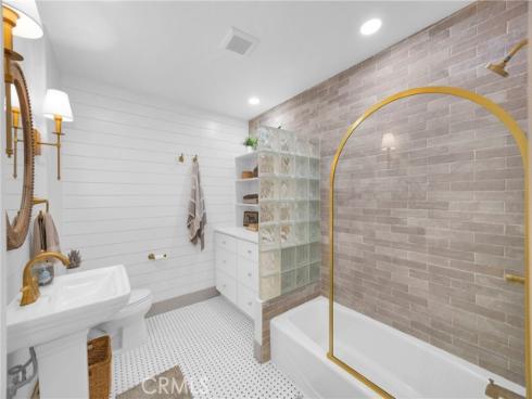 1241 E Mayfair  , Orange, CA