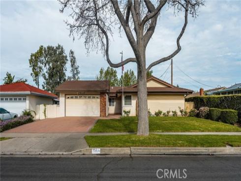 1011 E Chestnut , Orange, CA