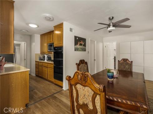 1011 E Chestnut , Orange, CA