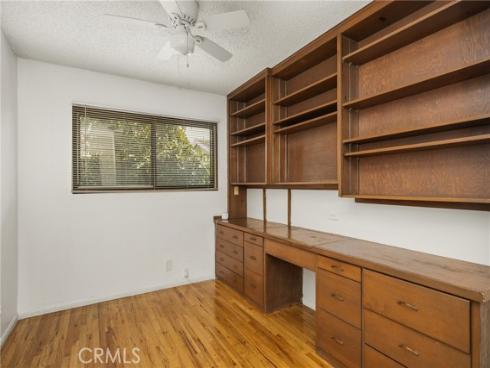 1011 E Chestnut , Orange, CA