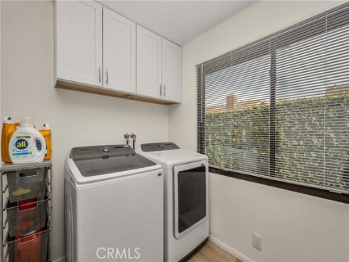 1011 E Chestnut , Orange, CA