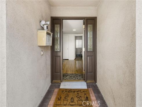 1011 E Chestnut , Orange, CA