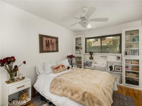 1011 E Chestnut , Orange, CA