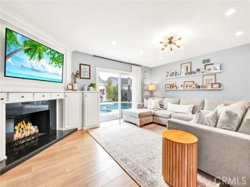 677 N Clinton Street, Orange, CA