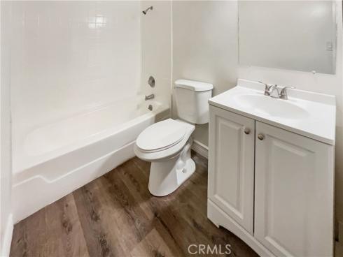 700 W La Veta  , Orange, CA