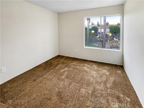 700 W La Veta  , Orange, CA