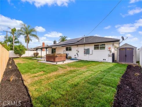 2076 N Diamond , Orange, CA