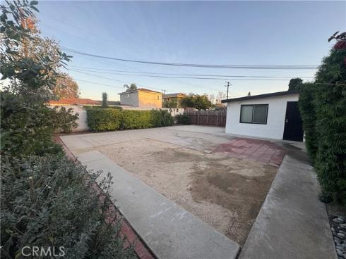 547 S Yorba   Street, Orange, CA